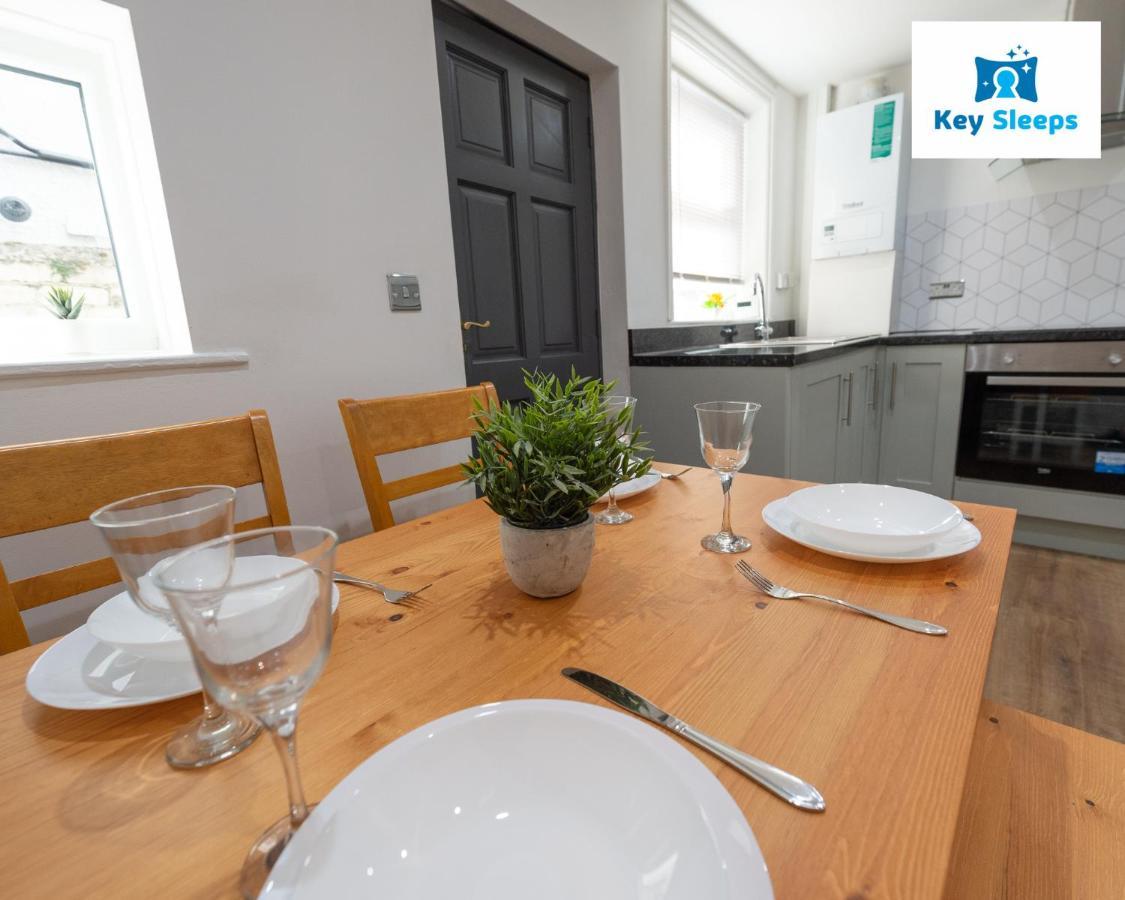 Five Bedroom Spacious Modern House By Keysleeps Short Lets Workington Lake District Beach Esterno foto