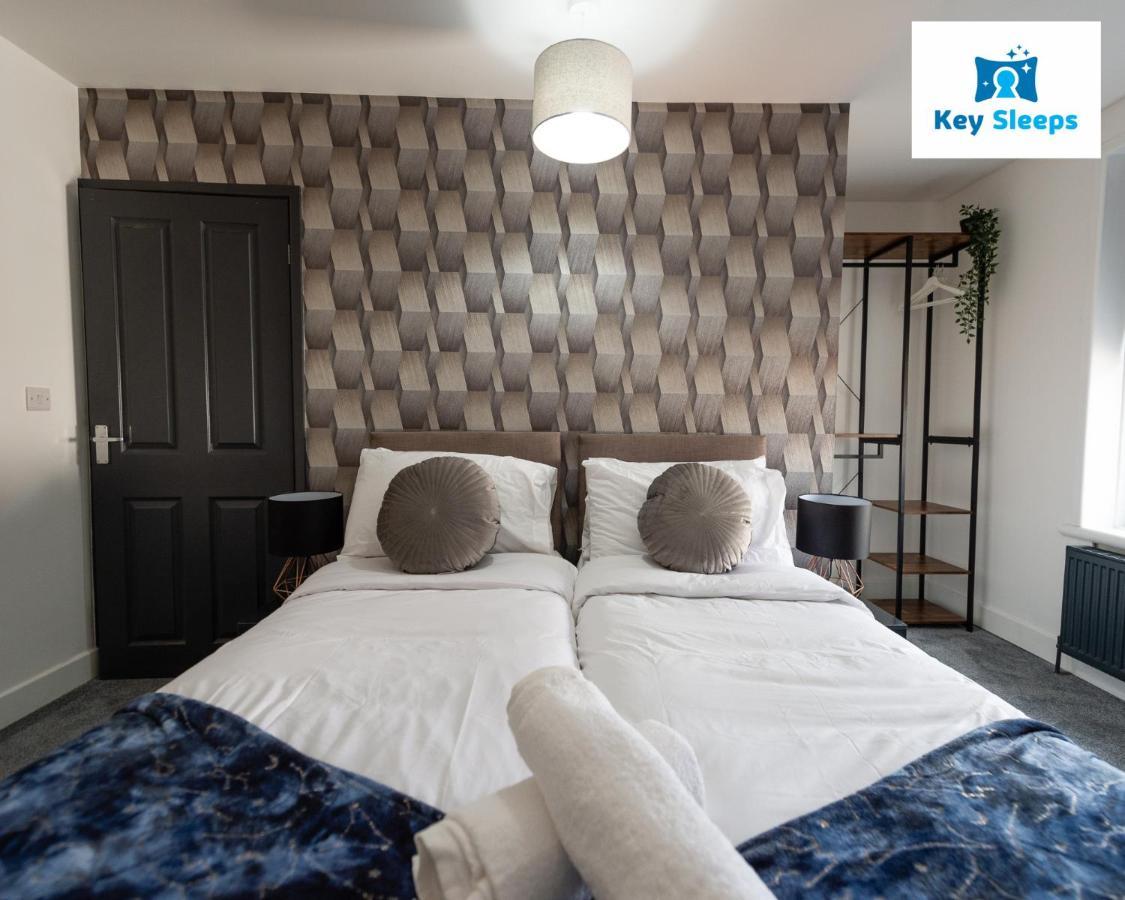 Five Bedroom Spacious Modern House By Keysleeps Short Lets Workington Lake District Beach Esterno foto
